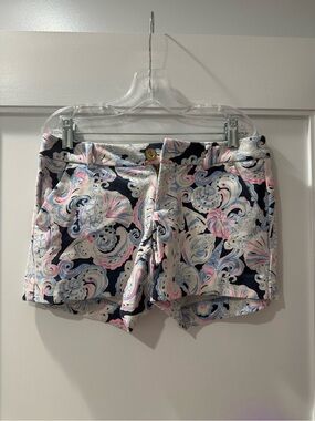 Lily Pulitzer Patterned Navy Floral Women’s Shorts - Pink/White Accents